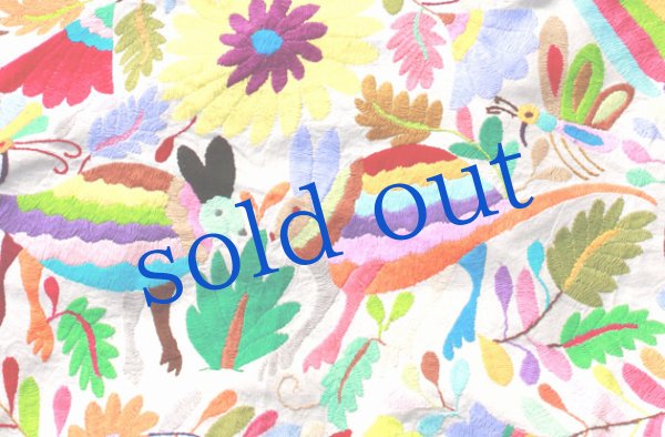 画像5: オトミの刺繍特大布丸型　 (5)