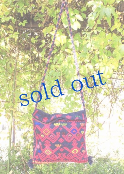 画像3: 手つむぎ・手織りウールの刺繍ポシェット   (3)