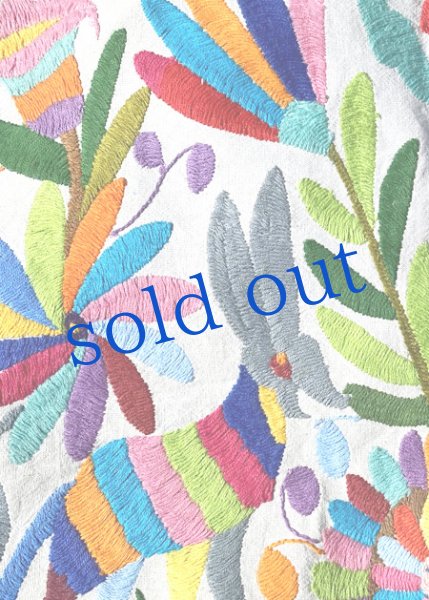 画像3: 細かいオトミの刺繍布Mサイズ (3)