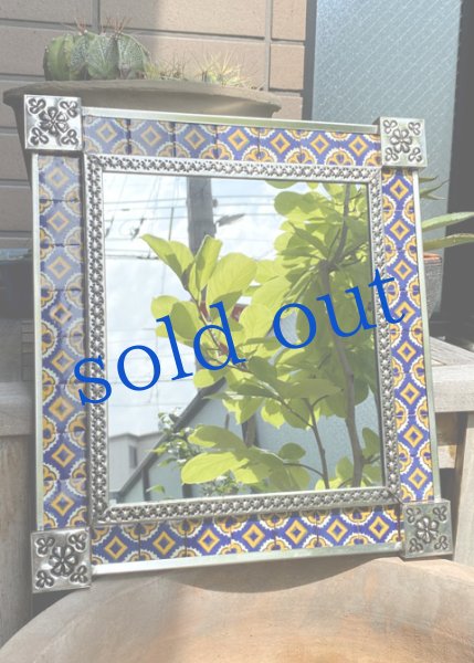 画像1: タラベラ焼タイルの鏡 (1)