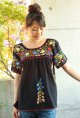 新色入荷ガーゼ刺繍トップス