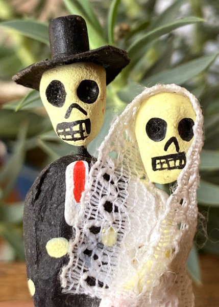 画像2: ミニチュアガイコツカップル　 (2)