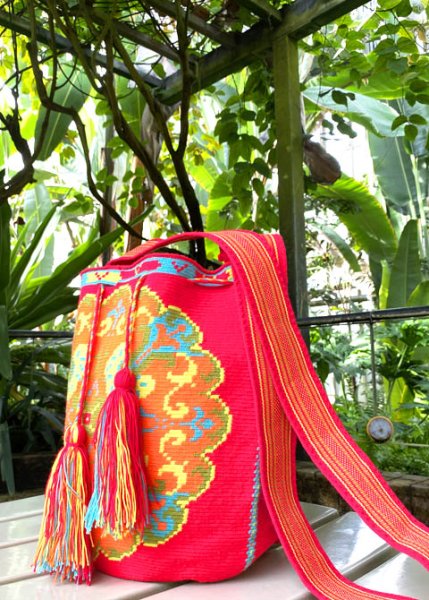 画像2: コロンビアの先住民WAYUU族の手編みバッグ (2)