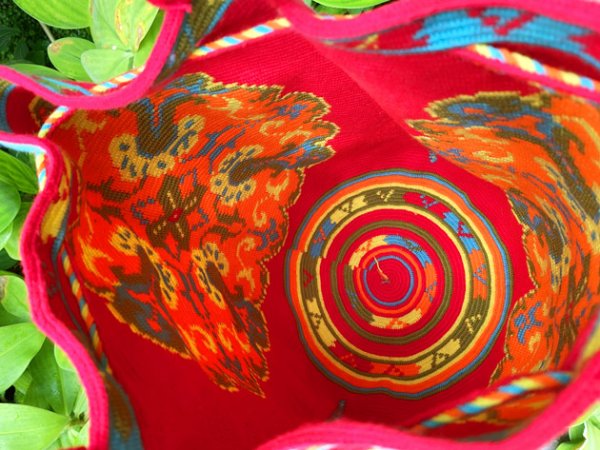 画像5: コロンビアの先住民WAYUU族の手編みバッグ (5)