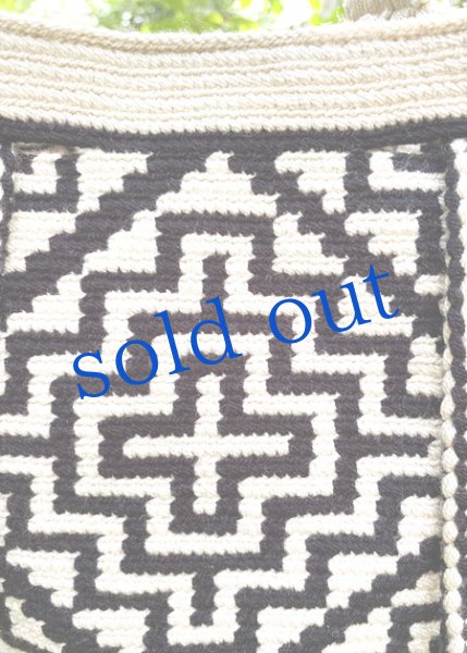 画像5: コロンビアの先住民WAYUU族の手編みバッグ　 (5)