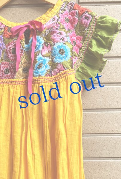 画像4: メキシコ刺繍のワンピース (4)