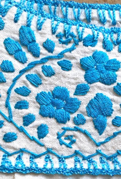 画像4: メキシコ刺繍のノースリーブワンピース (4)