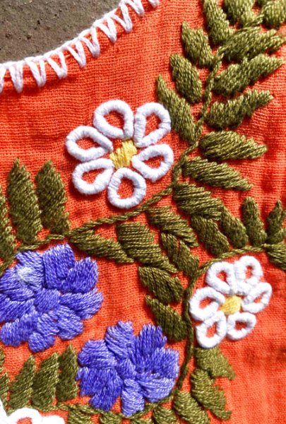 画像3: メキシコ刺繍のワンピース  (3)