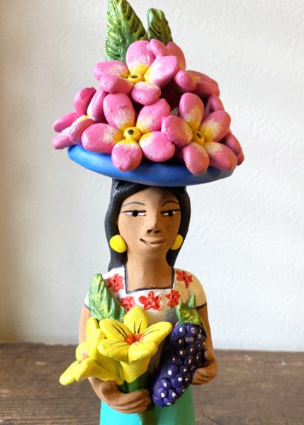 画像2: アギラールファミリーの陶人形 (2)