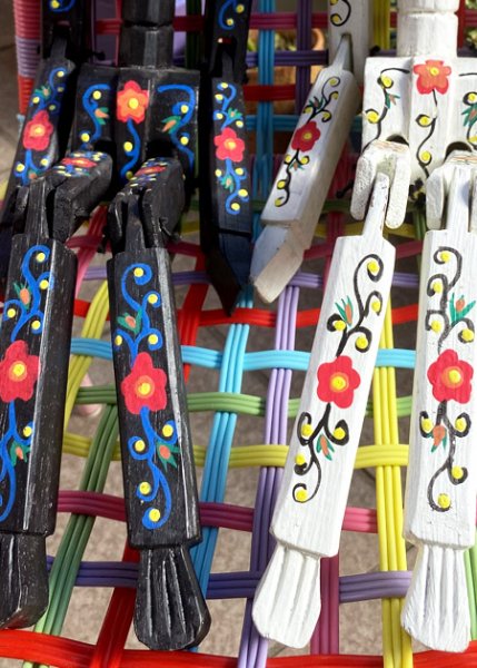 画像3: 木製ブラブラガイコツ人形　 (3)