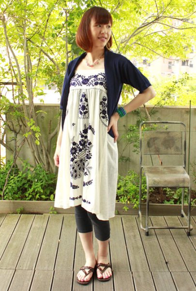画像1: メキシカン刺繍のキャミソールチュニック　 (1)