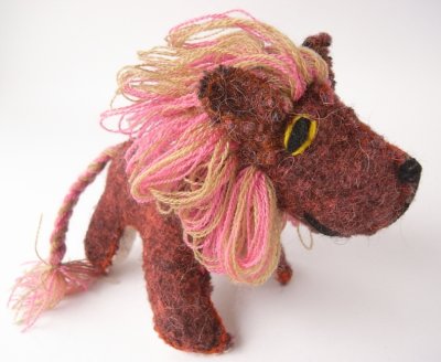 画像1: メキシコ手織りウールの手作りぬいぐるみ「ライオン」