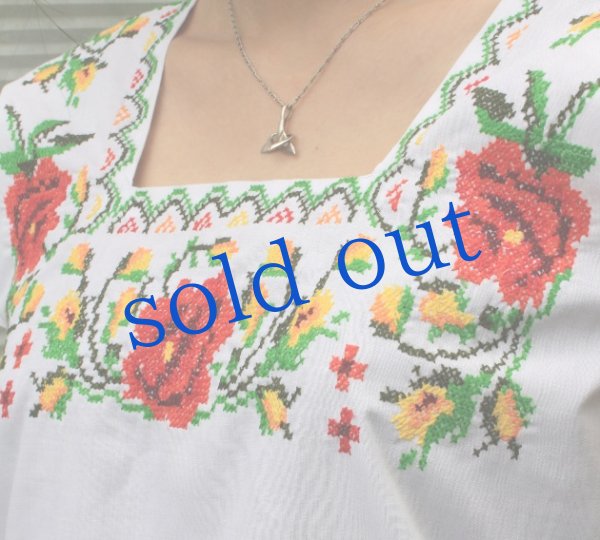 画像3: 「ユカタンのクロスステッチ」メキシコ刺繍ブラウス (3)