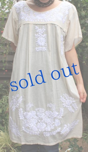 画像4: ガーゼ刺繍のチュニックワンピース (4)