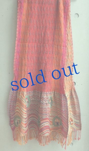 画像4: 軽いウールガーゼの刺繍ストール (4)