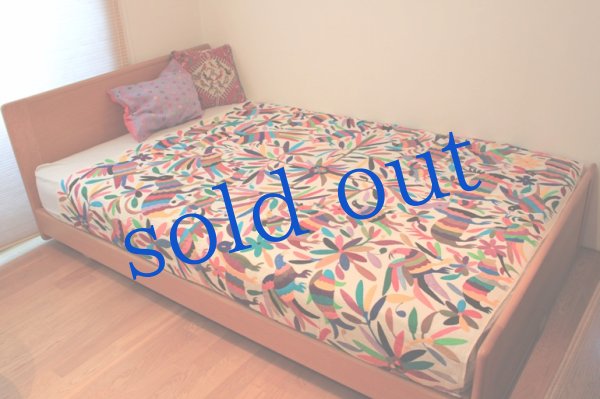 画像3: オトミの刺繍ベッドカバー・テーブルクロス (3)