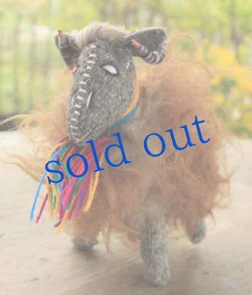 画像2: 手つむぎ・手織りウールのぬいぐるみ・アニマリート (2)