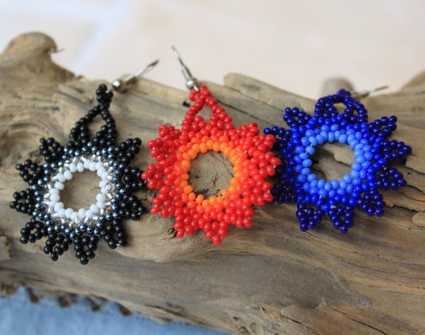 画像3: ウイチョル-ビーズのピアス (3)