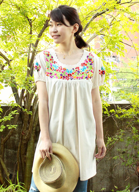 メキシコ刺繍の洋服ワンピース、チュニック、メキシカン刺繍