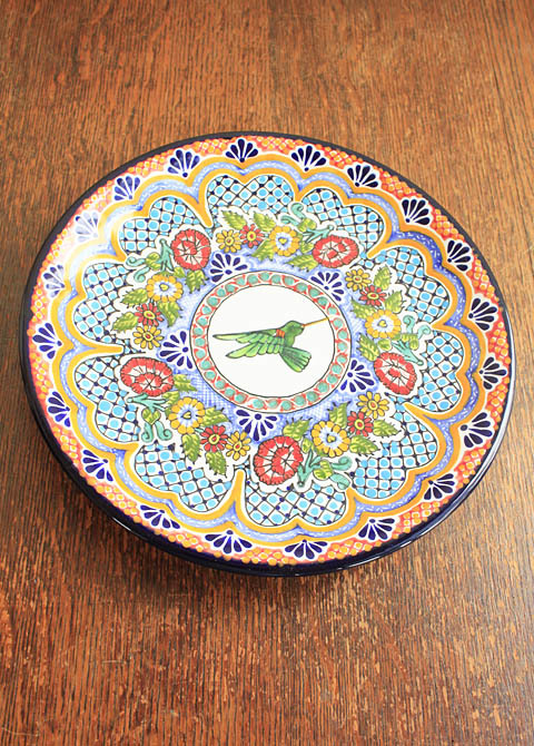 タラベラ焼き陶器の飾り皿