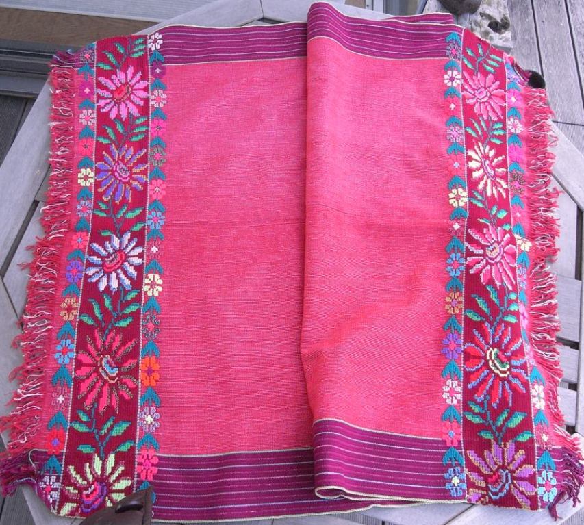 メキシコ刺繍 シナカンタンの民族衣装 中南米の手作りと輸入雑貨 ファッション リャマリャマ